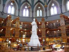 La bibliothèque du parlement d'Ottawa, Canada