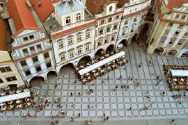 La place de la Vieille-Ville à Prague
