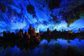 Grotte de la Flûte de Roseau