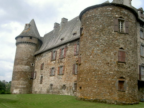 Les châteaux français du XIIIe siècle