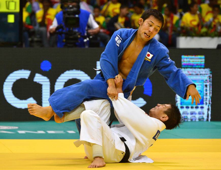 Les médaillés masculins aux Championnats du monde de judo : Poids Mi-Légers